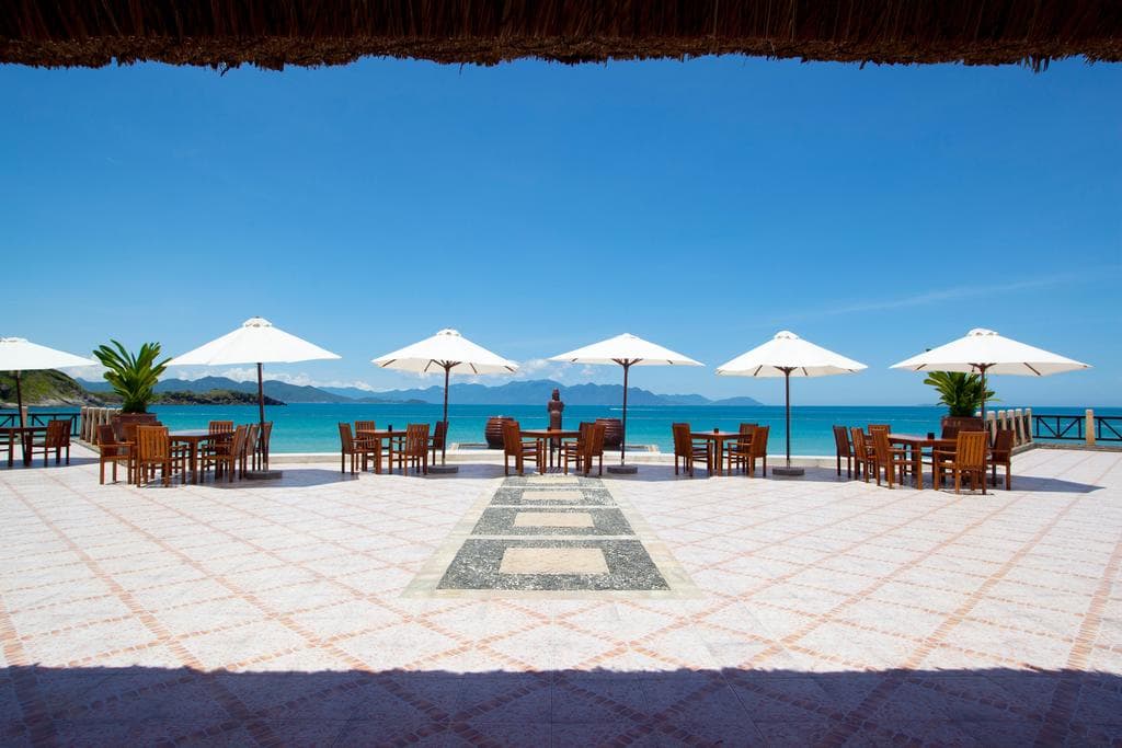 [Vinpearl 2026 - 2027] | VINPEARL NHA TRANG RESORT- Deluxe Room - Ăn sáng + VinWonders thumbnail 5
